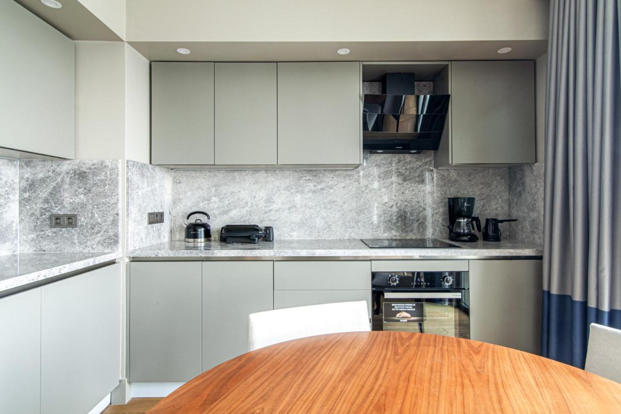 Flat With Panoramic Bosphorus View In Cihangir Istanbul Exterior photo